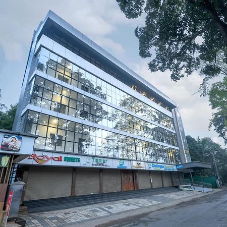 Perumayan Arcade Kochi Bagian luar foto